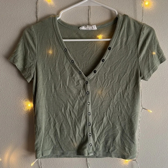 Bundle of 5 Ribbed Button Down T-Shirts - Picture 5 of 6